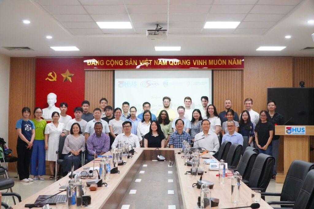 Viện Việt Nam học và Khoa học phát triển tiếp đón đoàn Ireland trong khuôn khổ dự án VIBE